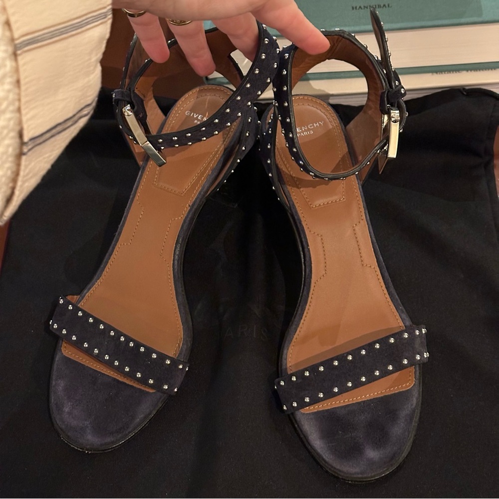Givenchy Elegant Blue Suede Studded Sandals 37.5